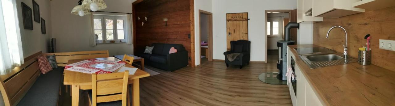 Bruecklerhof Apartamento Haus Exterior foto