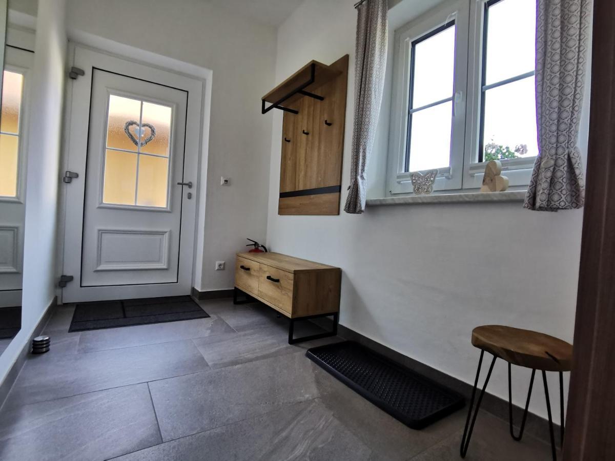 Bruecklerhof Apartamento Haus Exterior foto